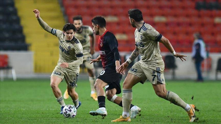 Gaziantep FK - Fenerbahçe maçı saat kaçta, hangi kanalda? İşte Gaziantep ve Fenerbahçe’nin muhtemel 11’leri 10
